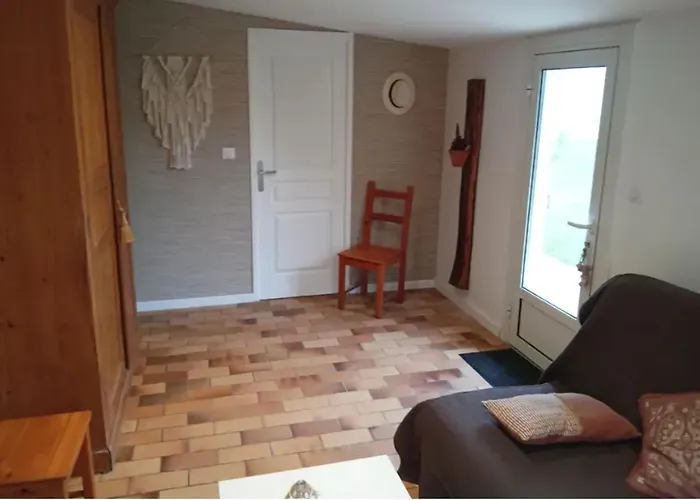 Appartement Confortable à Avec Terrasse Hourtin